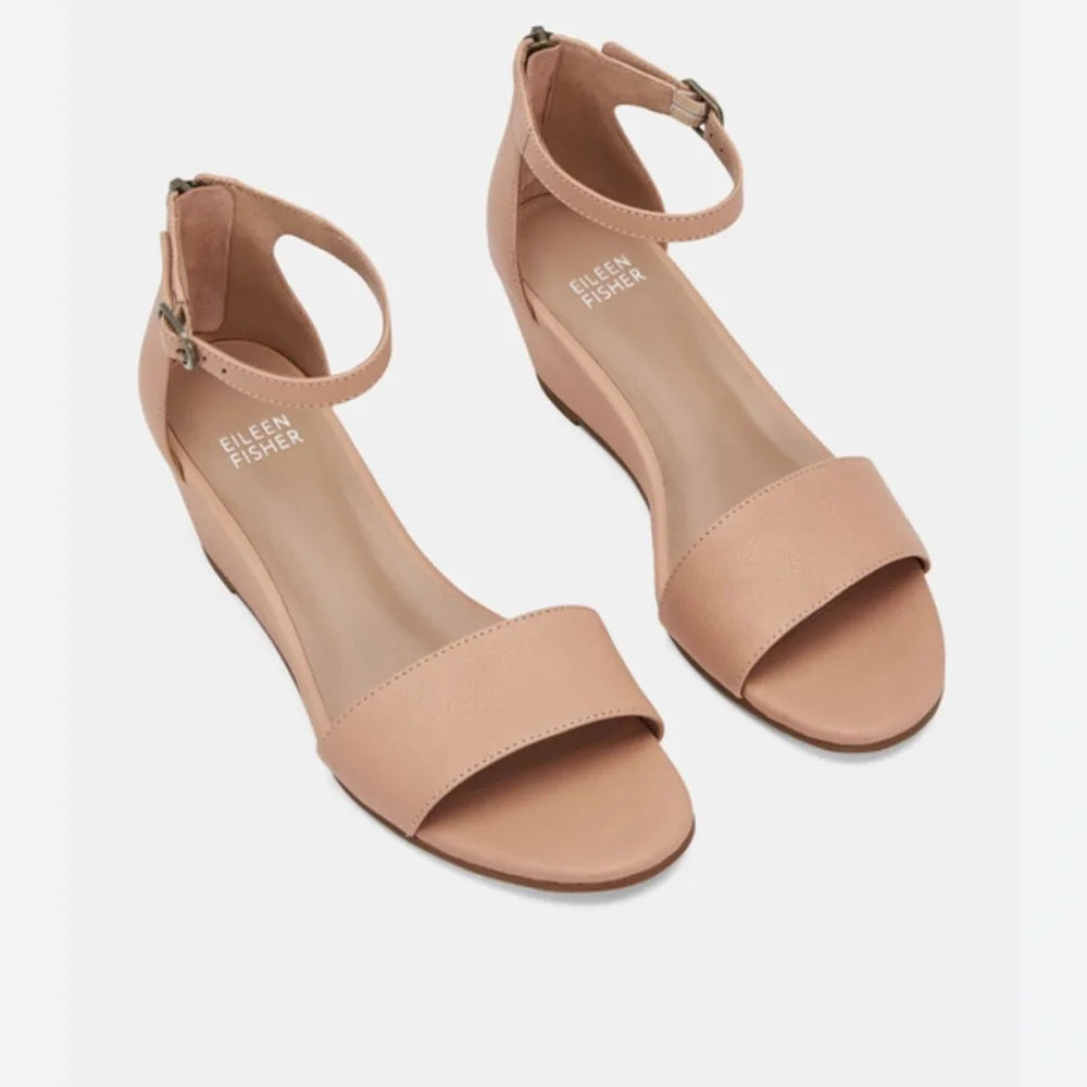 New Eileen Fisher Women's Mara Ankle Tumbled Honey‎ Leather Wedge Sandal Summer